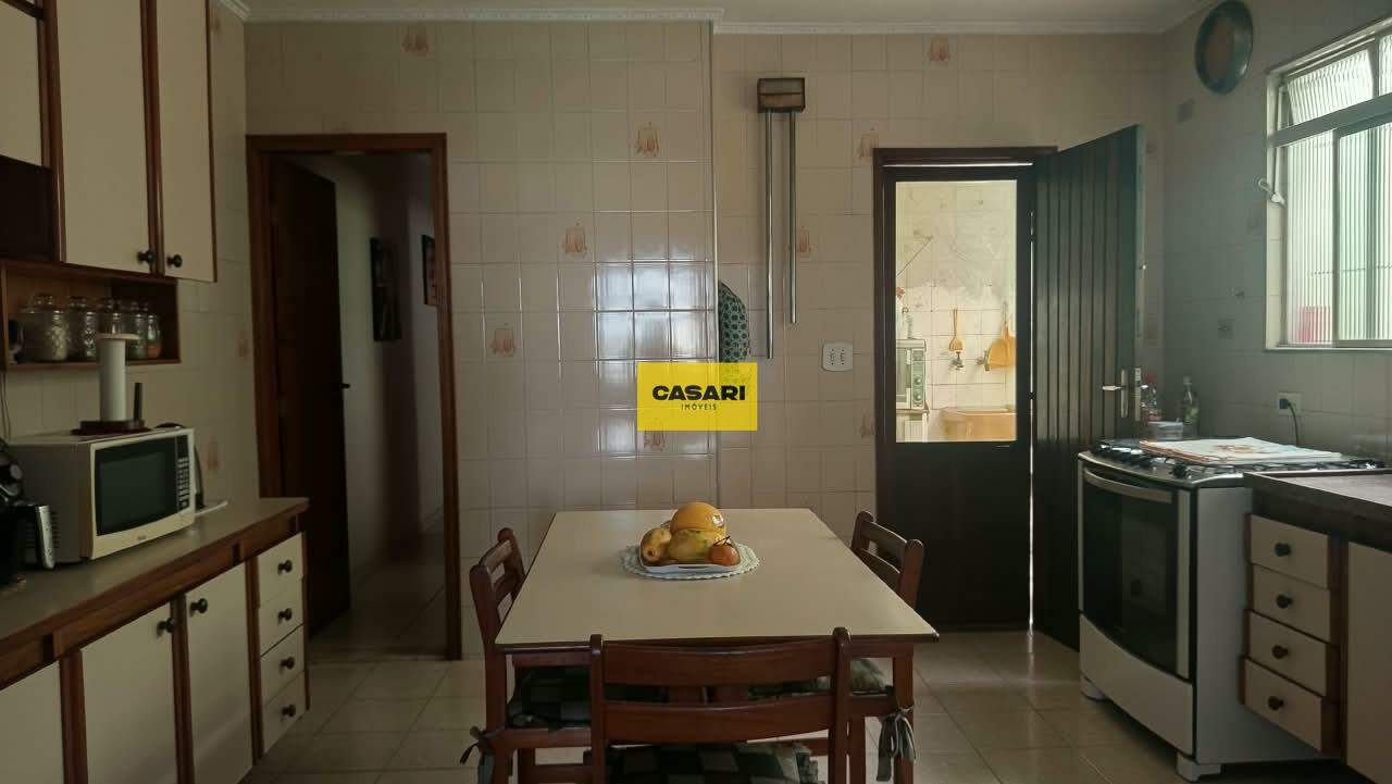 Casa para à venda no bairro Planalto, São Bernardo do Campo - Casari Imóveis: 