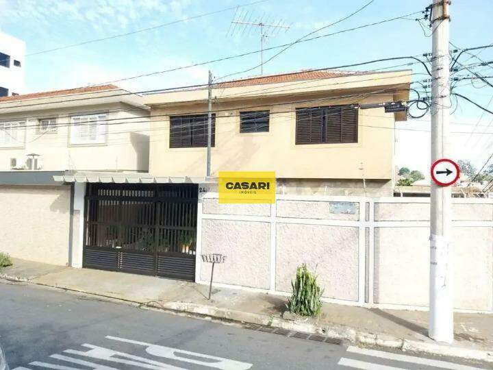 Sobrado à venda no Jardim Hollywood: 