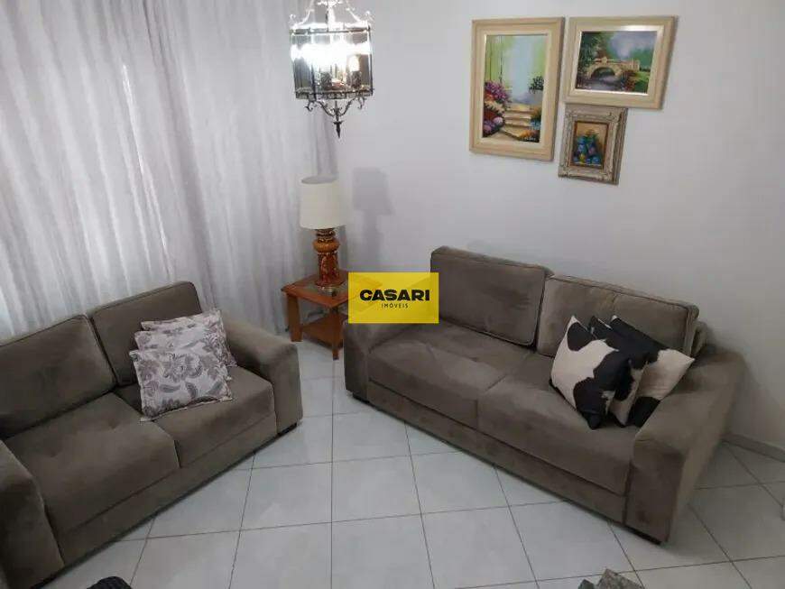 Sobrado à venda no Jardim Hollywood: 