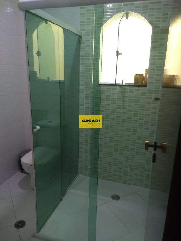 Sobrado à venda com 3 quartos quartos e 219 m² no bairro Jardim Stella, Santo André - Casari Imóveis: 