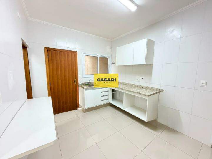 Sobrado para à venda no bairro Jardim do Mar, São Bernardo do Campo - Casari Imóveis: 