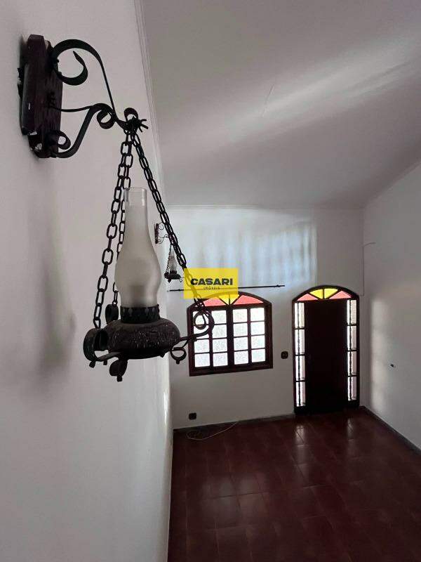 Sobrado à venda com 4 quartos quartos e 209,67 m² no bairro Rudge Ramos, São Bernardo do Campo - Casari Imóveis: 