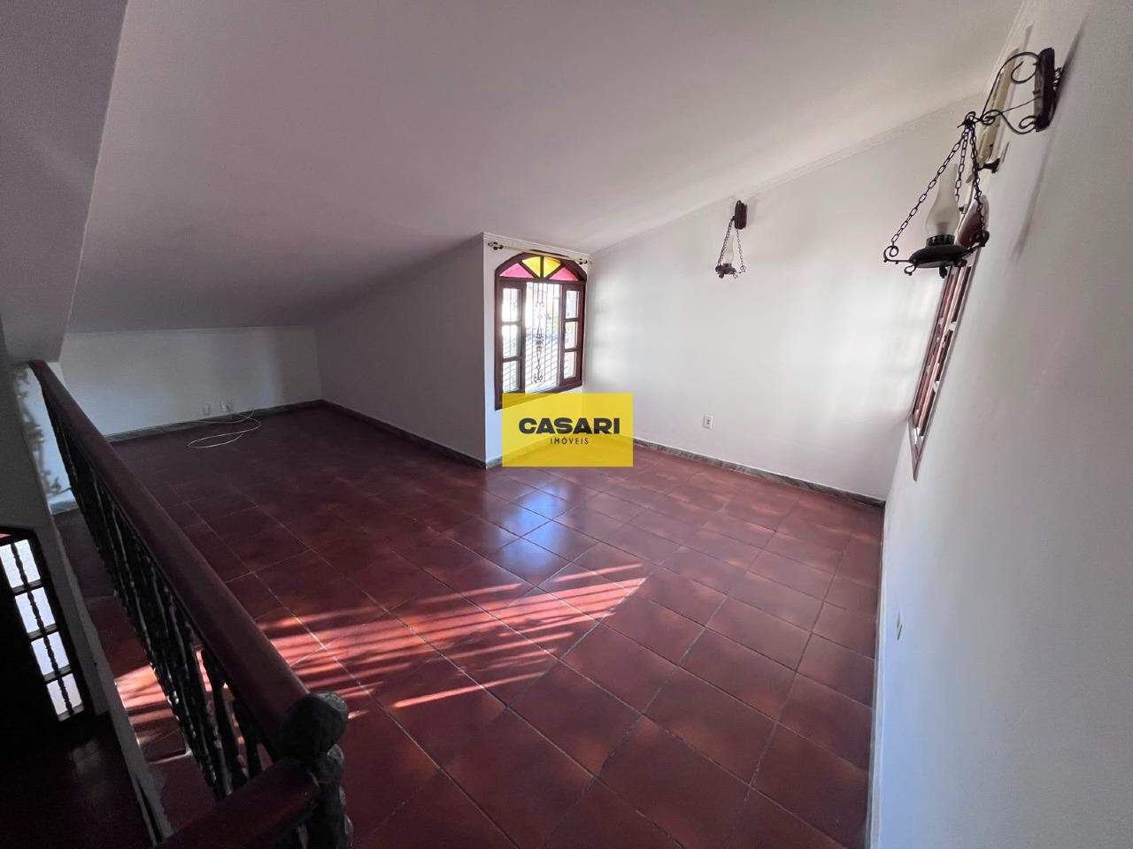 Sobrado à venda com 4 quartos quartos e 209,67 m² no bairro Rudge Ramos, São Bernardo do Campo - Casari Imóveis: 