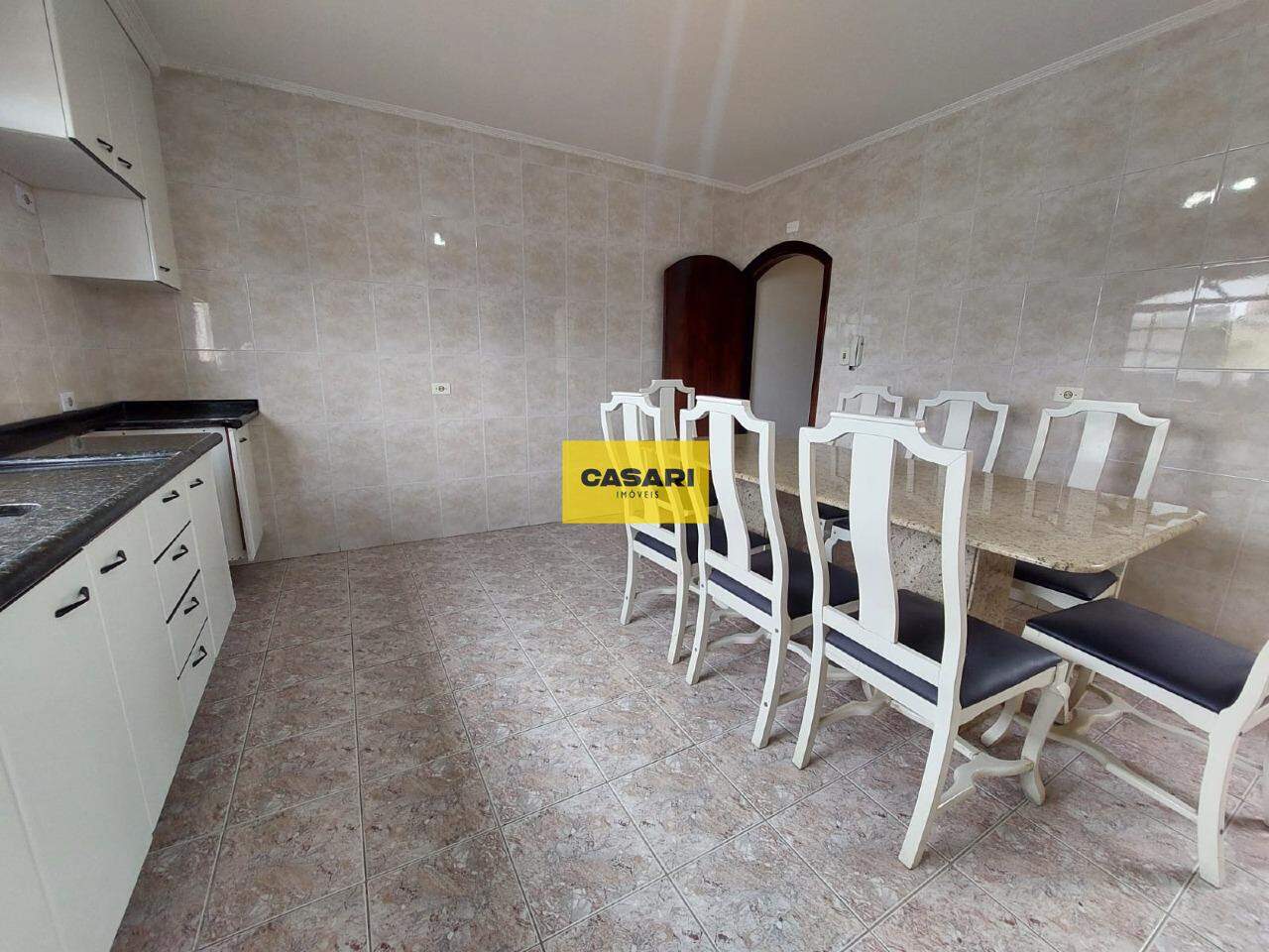 Sobrado para à venda no bairro Vila Alice, Santo André - Casari Imóveis: 