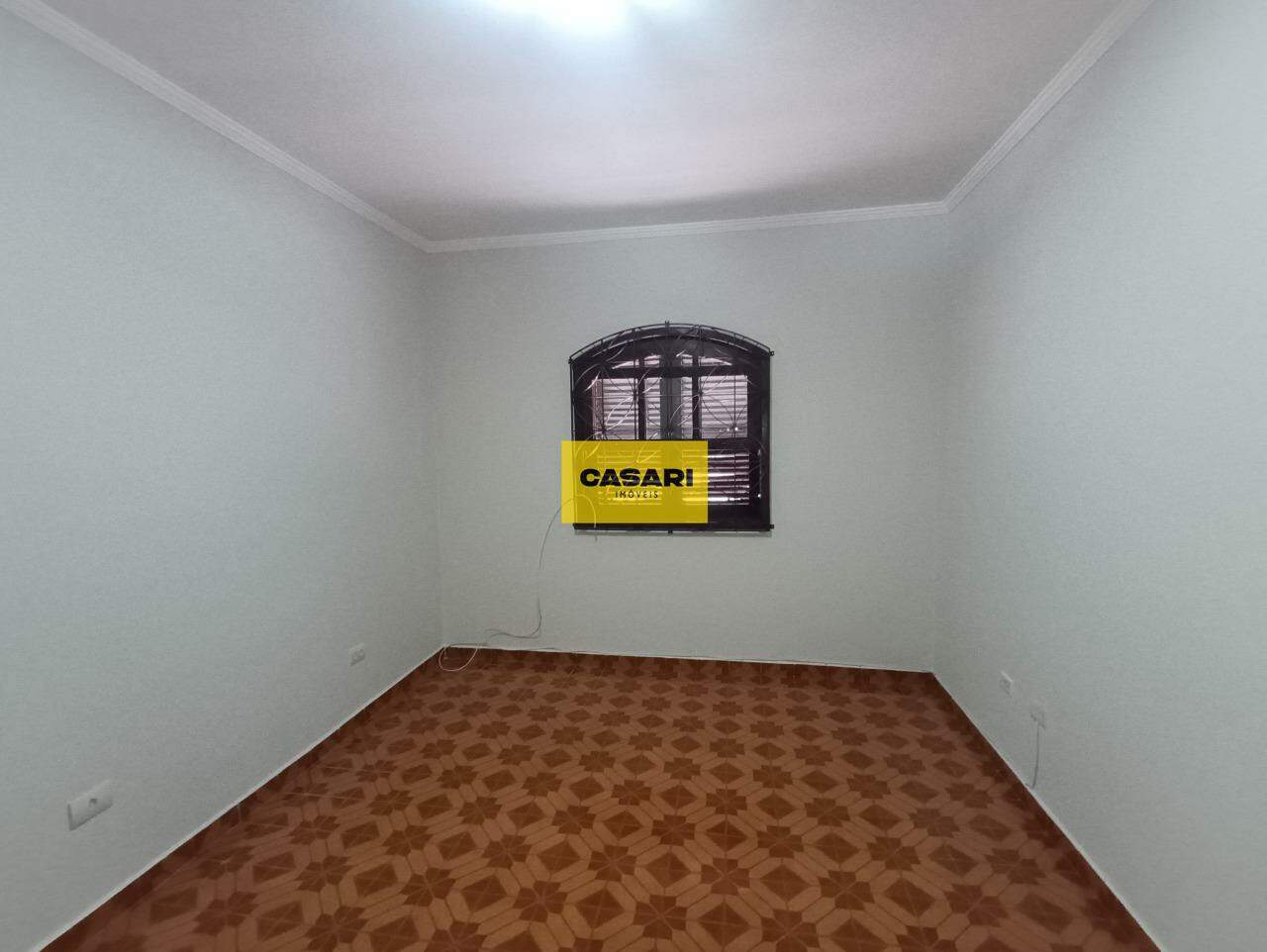 Casa Assobradada para à venda no bairro Baeta Neves, São Bernardo do Campo - Casari Imóveis: 