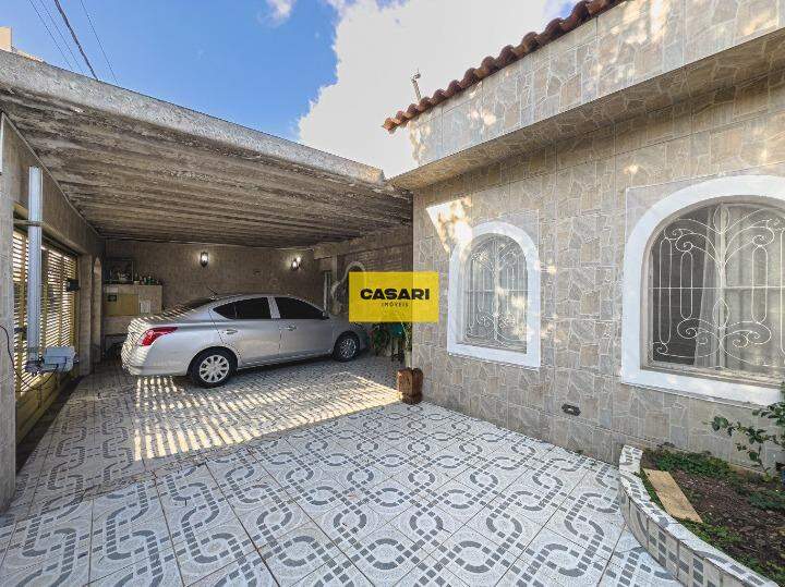 Casa para à venda no bairro Jordanópolis, São Bernardo do Campo - Casari Imóveis: 