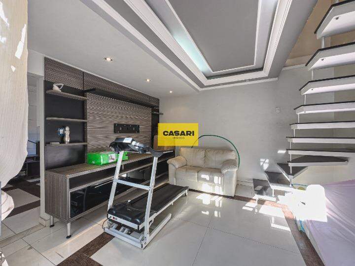 Casa para à venda no bairro Jordanópolis, São Bernardo do Campo - Casari Imóveis: 