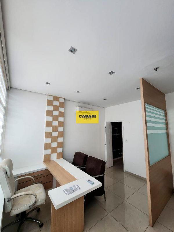Sala para aluguel no Centro: 