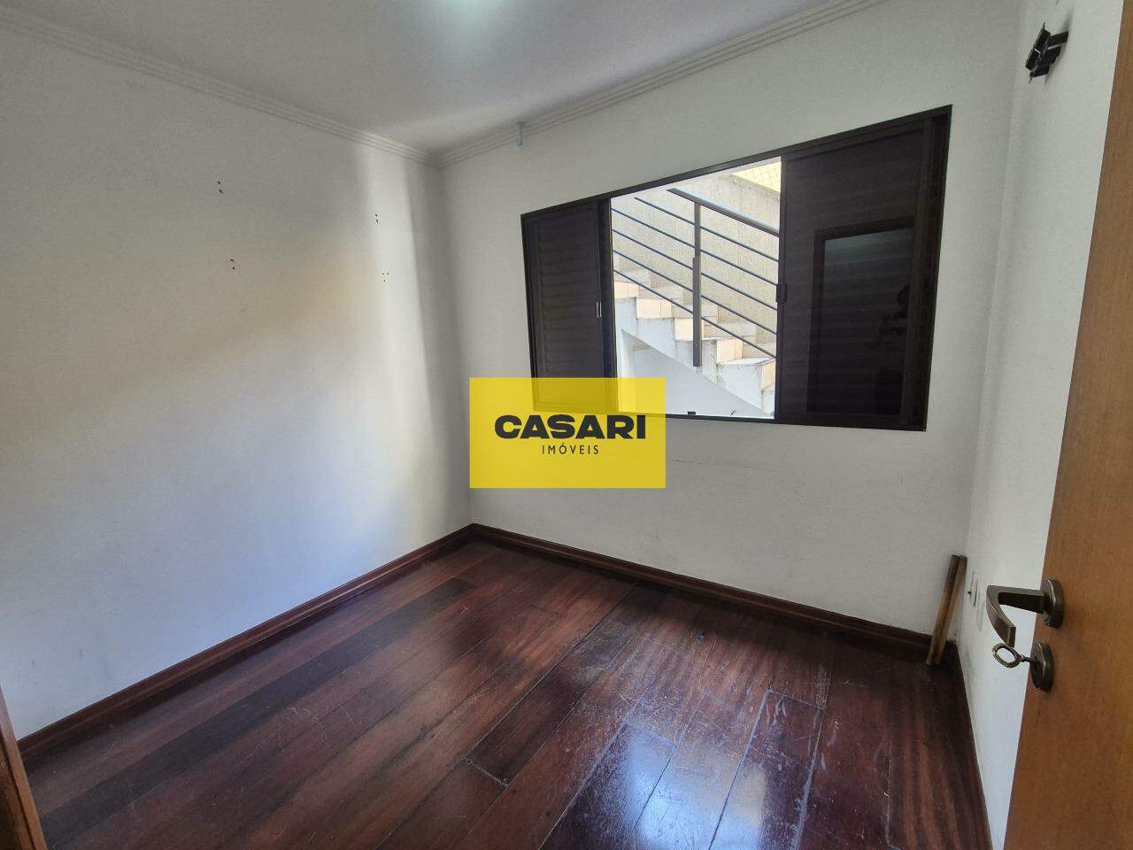Sobrado para à venda no bairro Jardim Hollywood, São Bernardo do Campo - Casari Imóveis: 