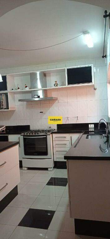 Sobrado para à venda no bairro Jardim Las Vegas, São Bernardo do Campo - Casari Imóveis: 