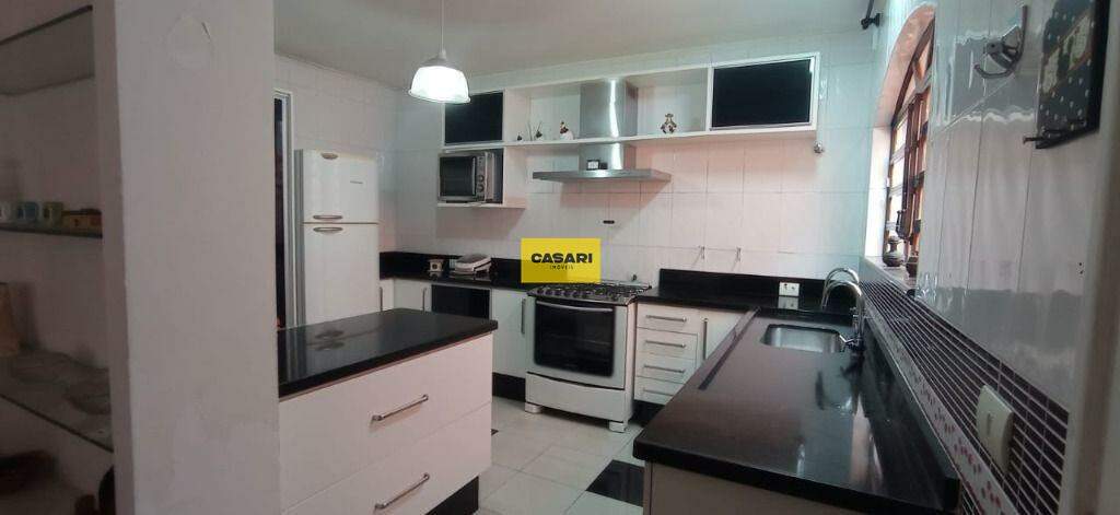Sobrado para à venda no bairro Jardim Las Vegas, São Bernardo do Campo - Casari Imóveis: 