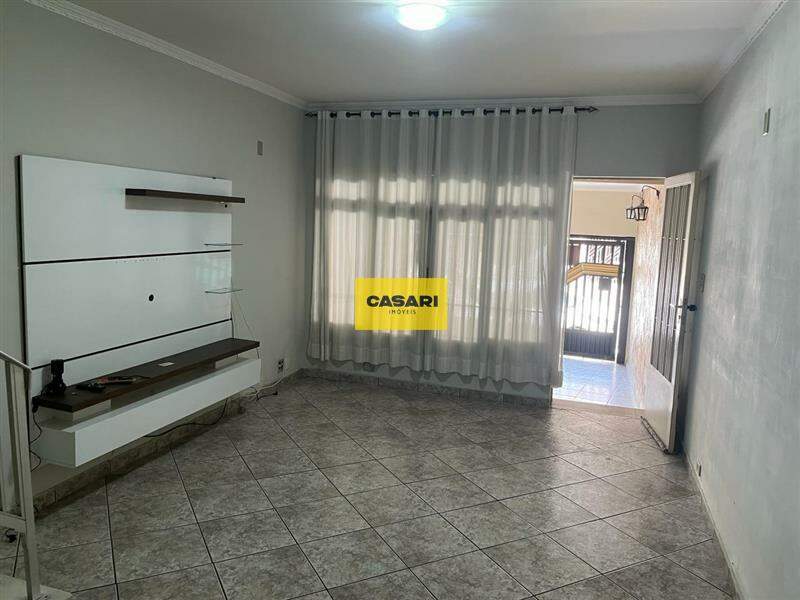 Sobrado para à venda no bairro Rudge Ramos, São Bernardo do Campo - Casari Imóveis: 