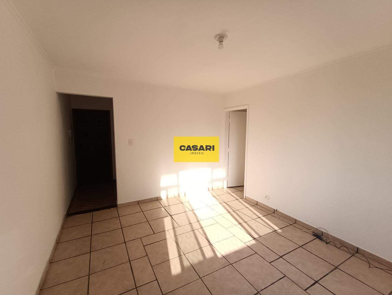 Apartamento para para aluguel no bairro Vila Gilda, Santo André - Casari Imóveis: 