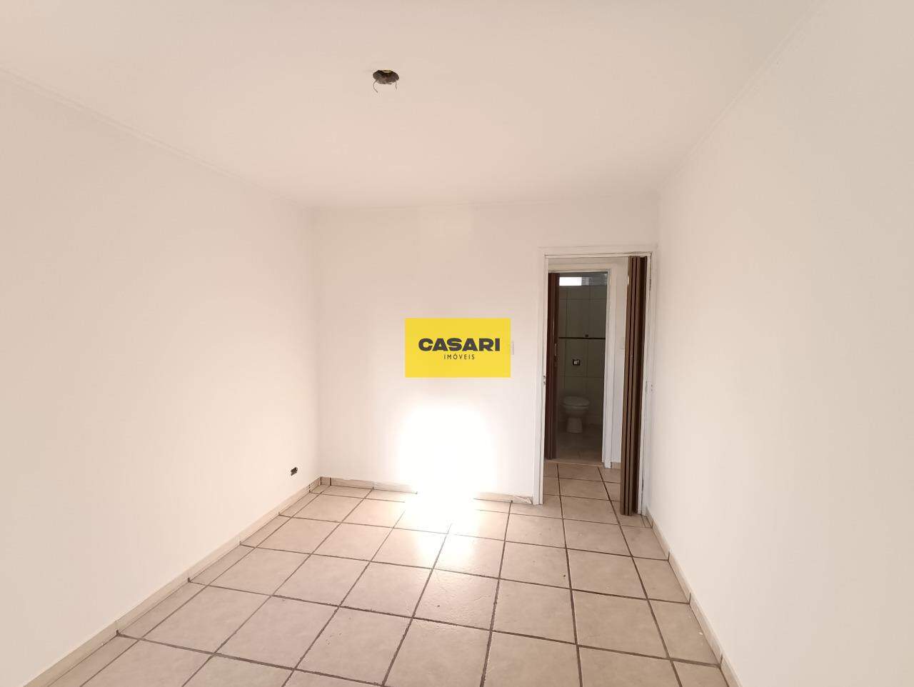 Apartamento para para aluguel no bairro Vila Gilda, Santo André - Casari Imóveis: 