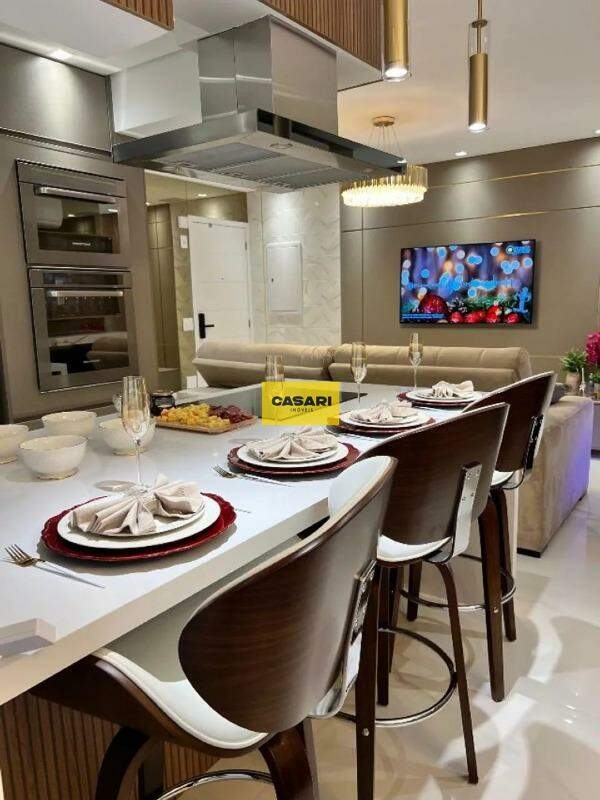 Apartamento para à venda no bairro Baeta Neves, São Bernardo do Campo - Casari Imóveis: 