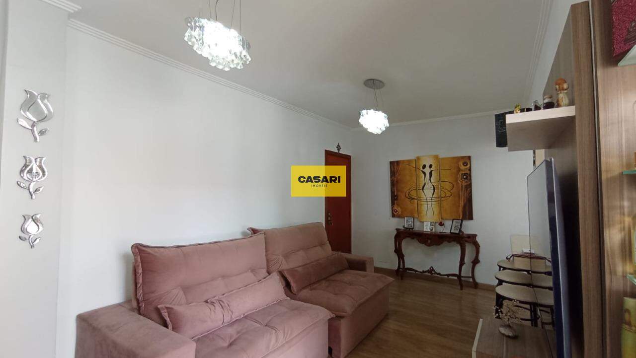 Apartamento para à venda no bairro Rudge Ramos, São Bernardo do Campo - Casari Imóveis: sala