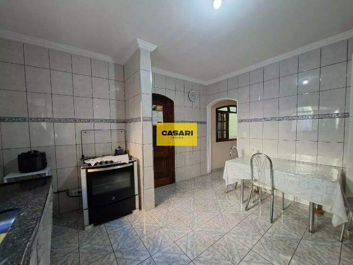 Sobrado para à venda no bairro Nova Petrópolis, São Bernardo do Campo - Casari Imóveis: 