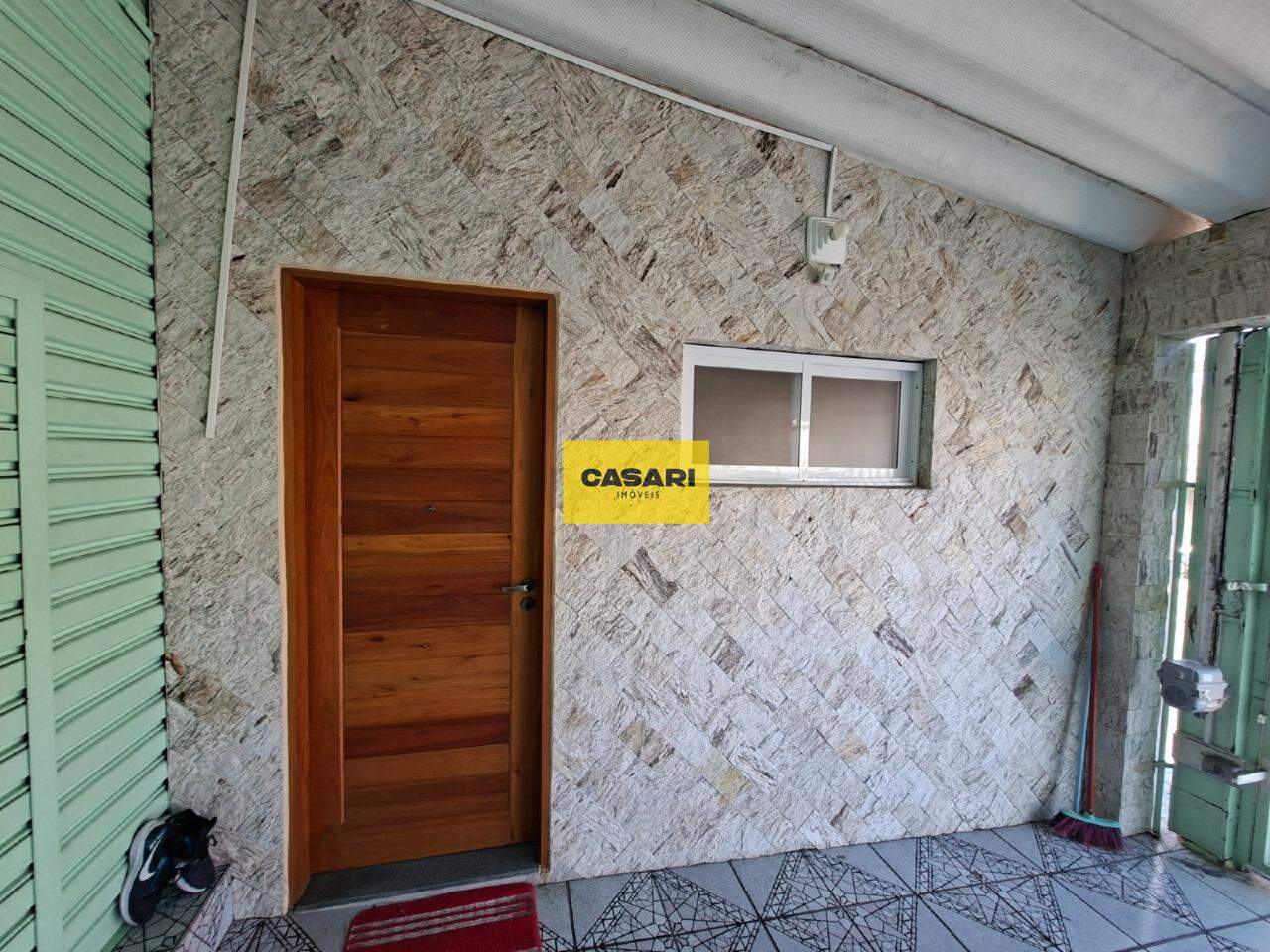 Kitnet para para aluguel no bairro Rudge Ramos, São Bernardo do Campo - Casari Imóveis: 
