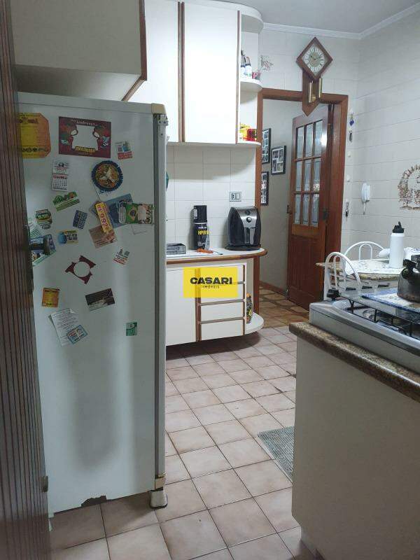 Sobrado para à venda no bairro Anchieta, São Bernardo do Campo - Casari Imóveis: 