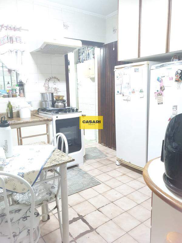 Sobrado para à venda no bairro Anchieta, São Bernardo do Campo - Casari Imóveis: 