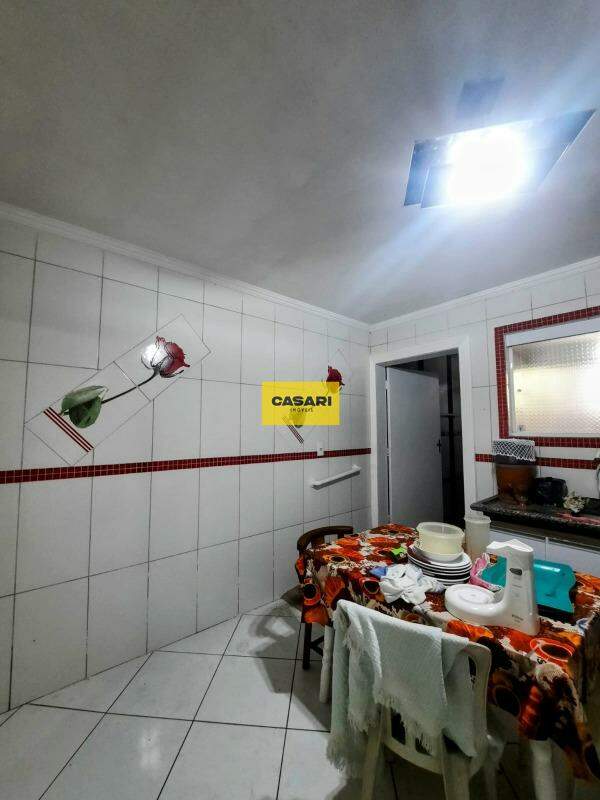 Sobrado para à venda no bairro Parque Botujuru, São Bernardo do Campo - Casari Imóveis: 