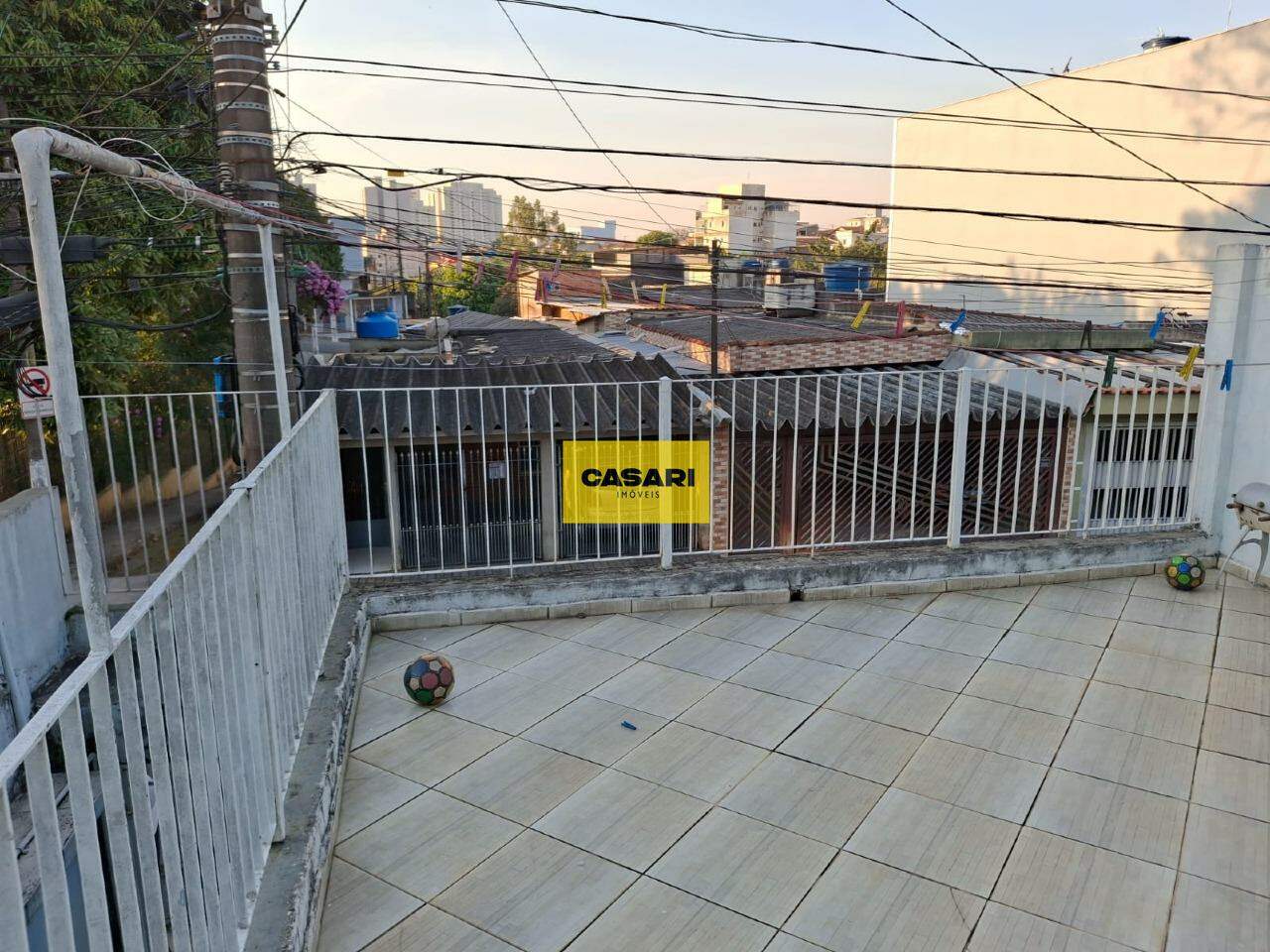 Casa Assobradada para à venda no bairro Independência, São Bernardo do Campo - Casari Imóveis: 
