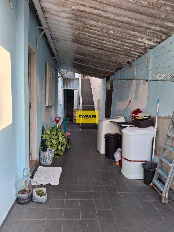 Casa Assobradada para à venda no bairro Independência, São Bernardo do Campo - Casari Imóveis: 