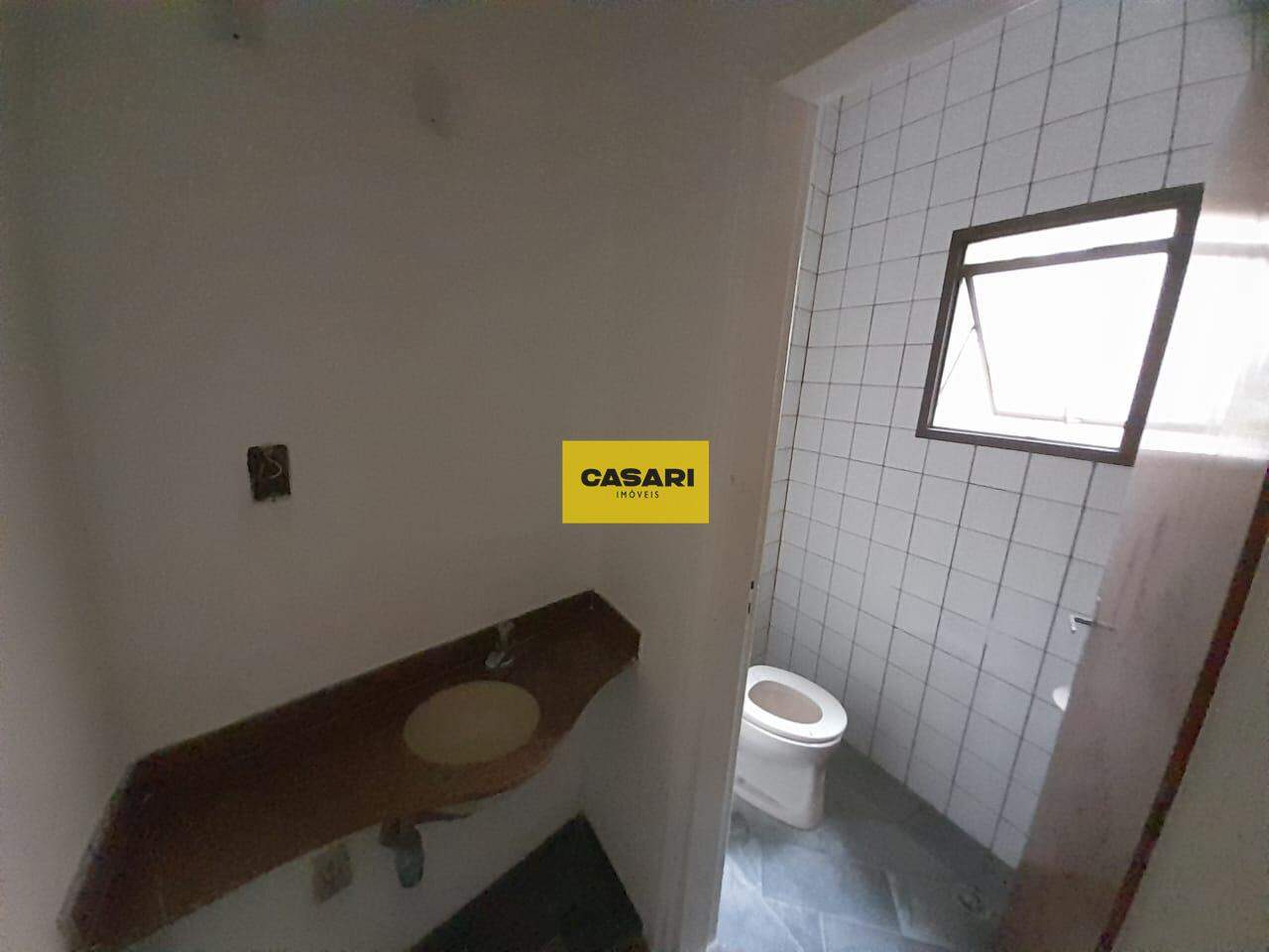 Prédio para aluguel no Centro: 