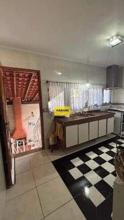 Sobrado à venda no Demarchi: 