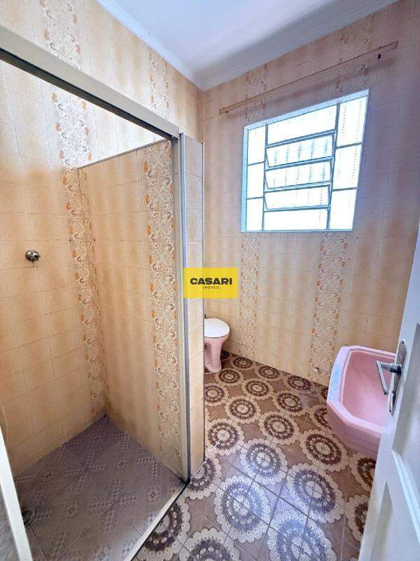 Casa para para aluguel no bairro Jardim do Mar, São Bernardo do Campo - Casari Imóveis: 