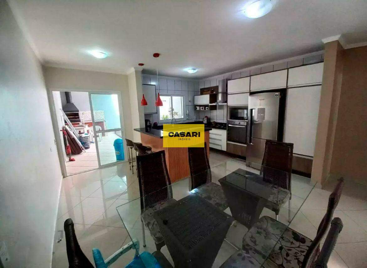 Sobrado para à venda no bairro Vila Linda, Santo André - Casari Imóveis: 