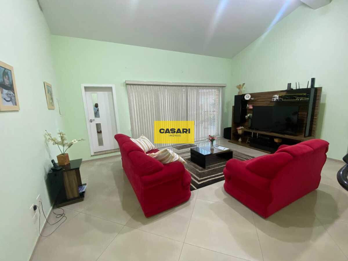 Casa para à venda no bairro Dos Casa, São Bernardo do Campo - Casari Imóveis: 