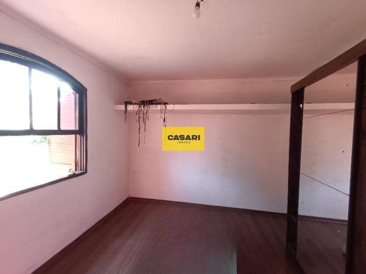 Casa para para aluguel no bairro Vila Floresta, São Bernardo do Campo - Casari Imóveis: 