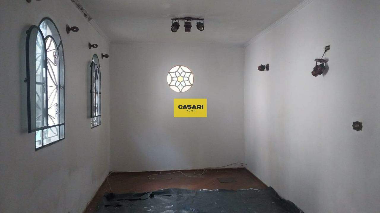 Casa para para aluguel no bairro Vila Floresta, São Bernardo do Campo - Casari Imóveis: 