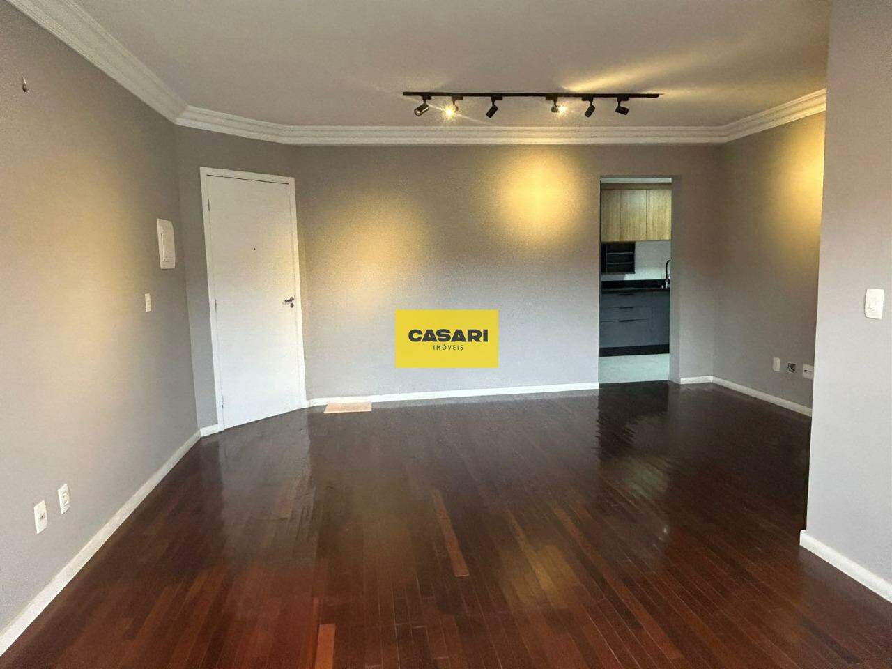 Apartamento à venda no Jardim Santo Antônio: 