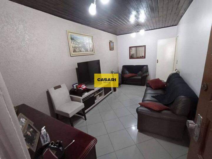 Casa para à venda no bairro Santa Terezinha, São Bernardo do Campo - Casari Imóveis: 