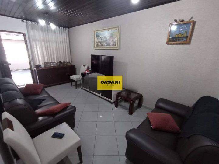 Casa para à venda no bairro Santa Terezinha, São Bernardo do Campo - Casari Imóveis: 