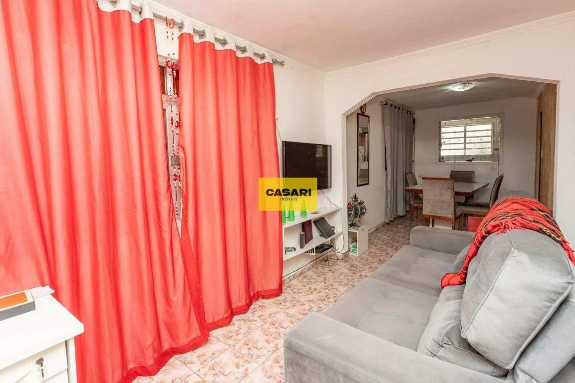 Casa para à venda no bairro Conceição, Diadema - Casari Imóveis: 