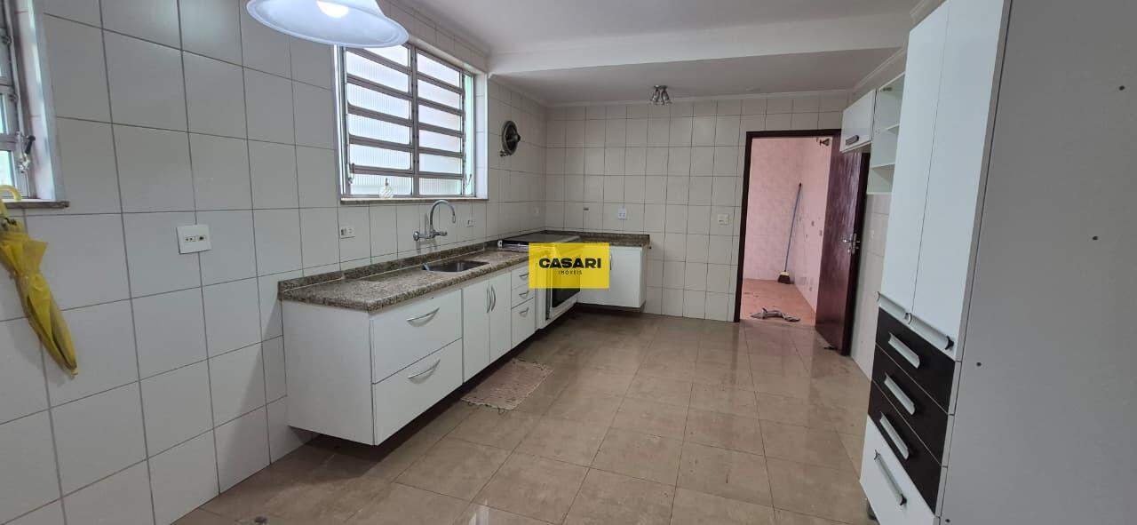 Sobrado para à venda no bairro Vila Gonçalves, São Bernardo do Campo - Casari Imóveis: 