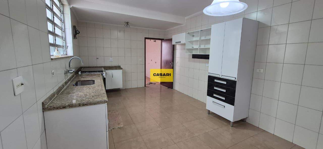 Sobrado para à venda no bairro Vila Gonçalves, São Bernardo do Campo - Casari Imóveis: 