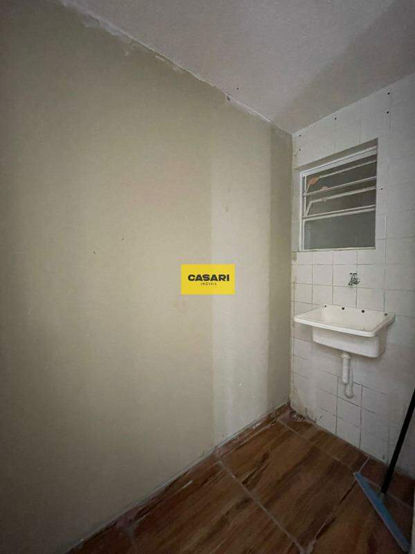Apartamento para para aluguel no bairro Alves Dias, São Bernardo do Campo - Casari Imóveis: 