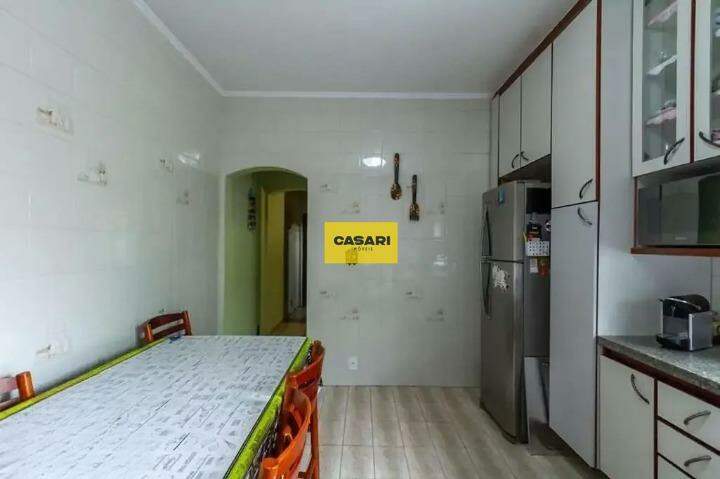 Sobrado à venda no Alves Dias: 