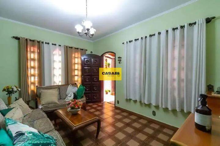 Sobrado à venda no Alves Dias: 