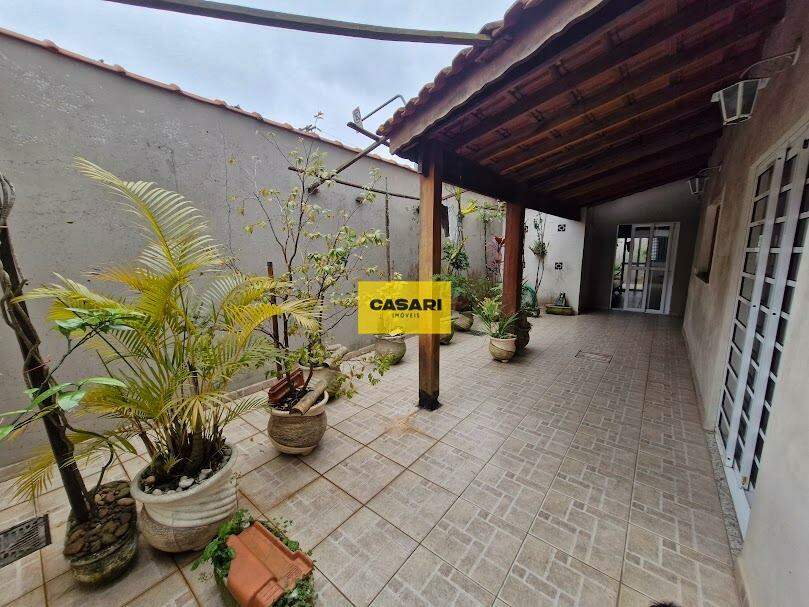 Sobrado para à venda no bairro Vila Damasio, São Bernardo do Campo - Casari Imóveis: 