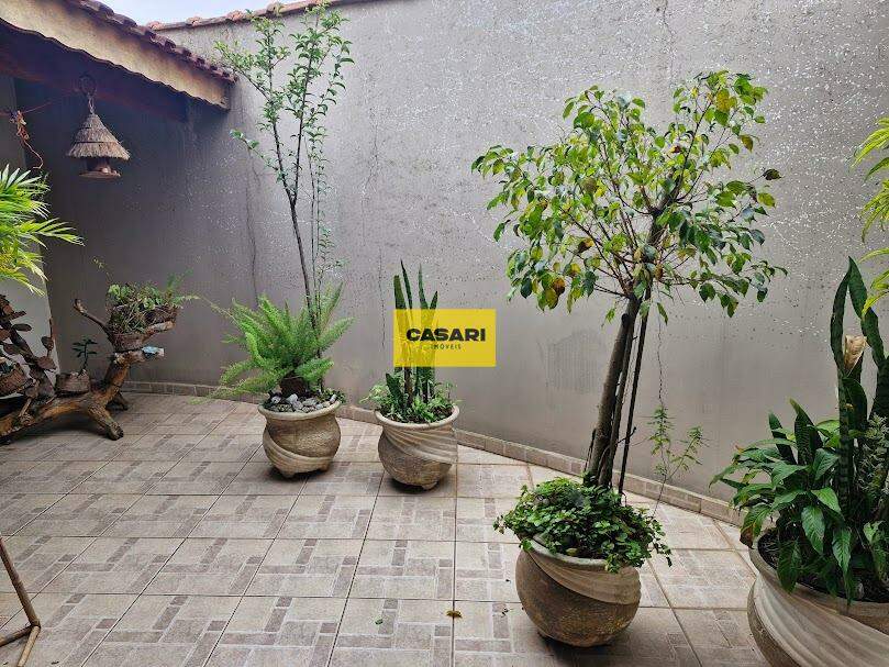 Sobrado para à venda no bairro Vila Damasio, São Bernardo do Campo - Casari Imóveis: 