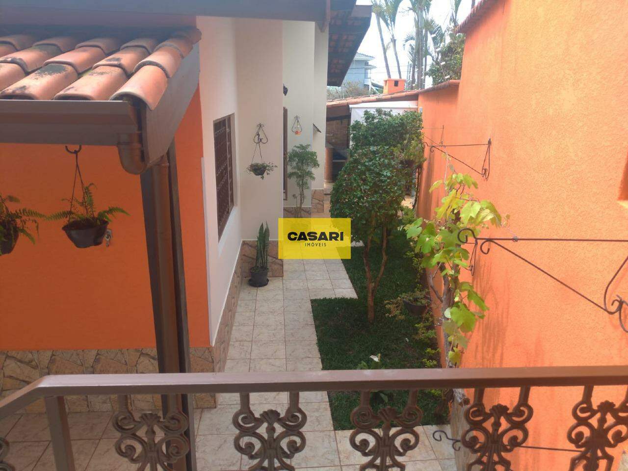 Casa para à venda no bairro Jardim do Lago, Atibaia - Casari Imóveis: 