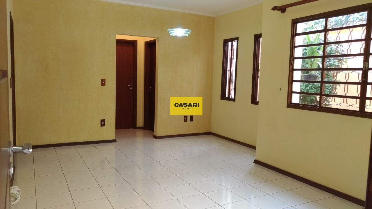 Casa para à venda no bairro Jardim do Lago, Atibaia - Casari Imóveis: 