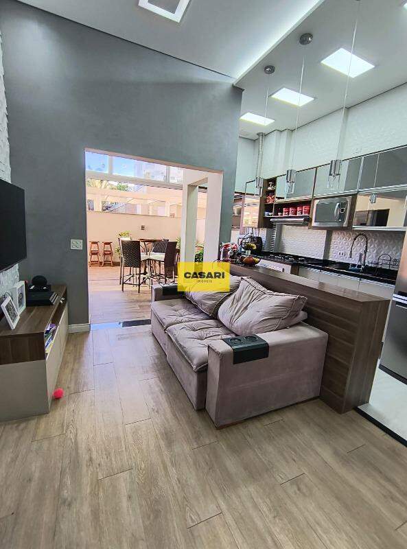 Apartamento para à venda no bairro Vila Curuçá, Santo André - Casari Imóveis: 