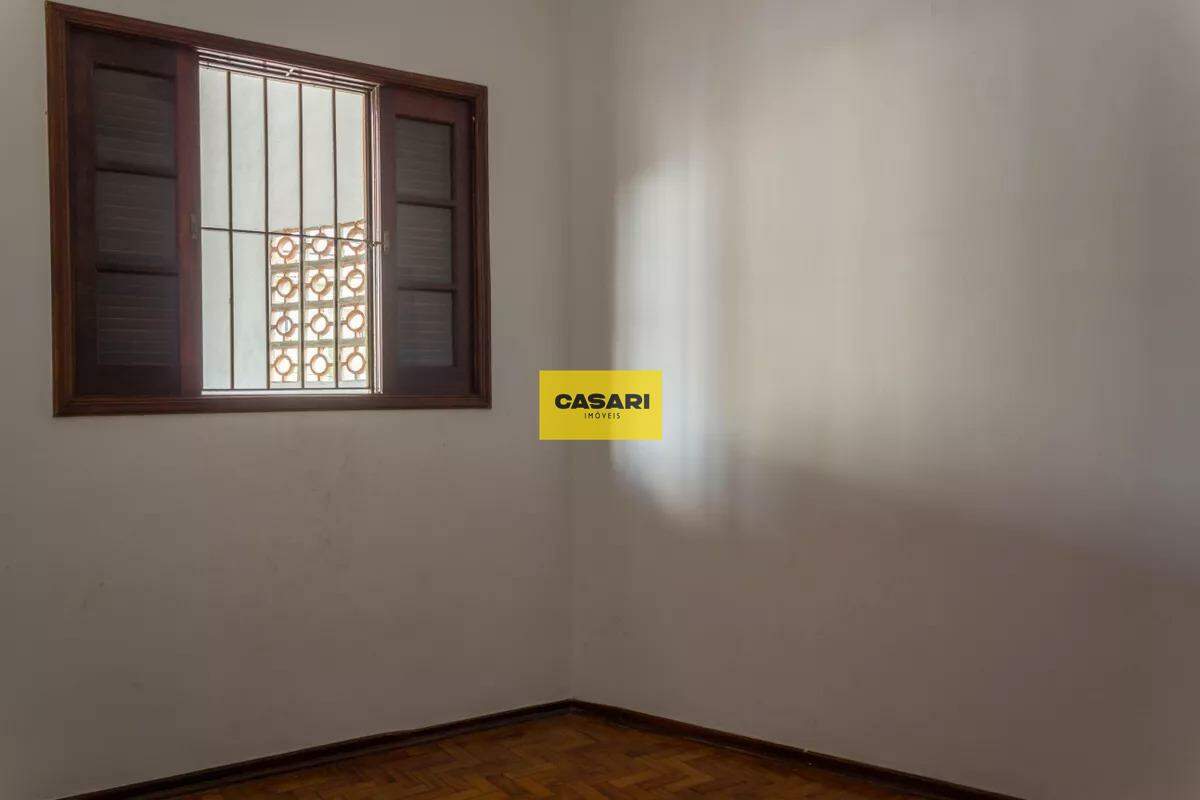 Sobrado à venda no Baeta Neves: 