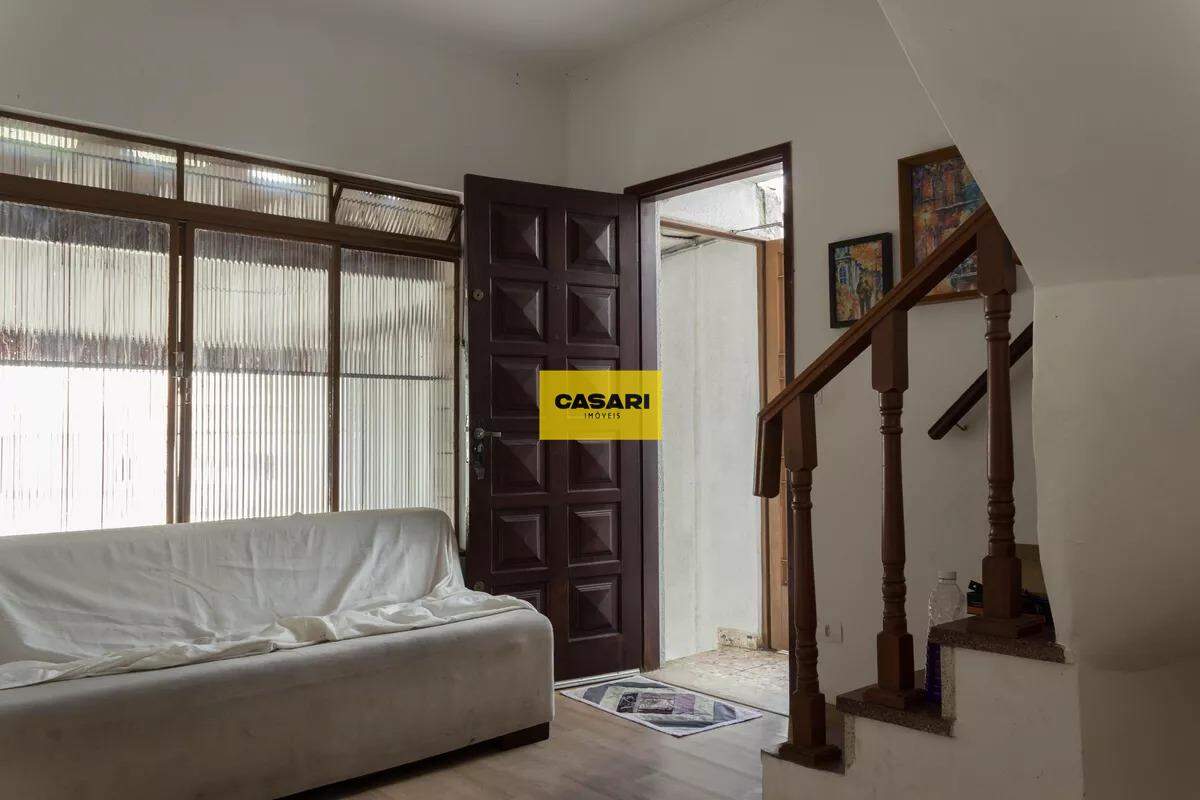 Sobrado à venda no Baeta Neves: 